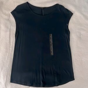 Super soft, cute never been worn casual dress shirt!